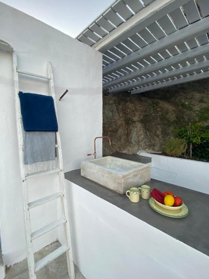 Windhouses Serifos Exteriér fotografie