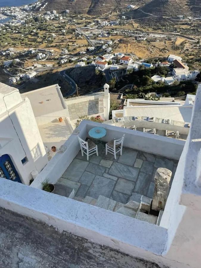 Windhouses Serifos Exteriér fotografie